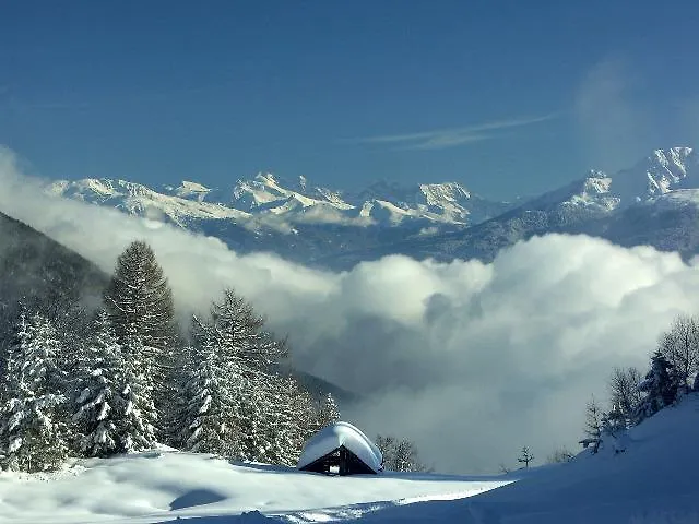 Helga Зеефельд в Тироле