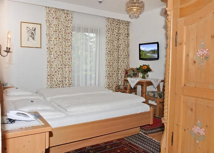 Otel Helga Seefeld in Tirol