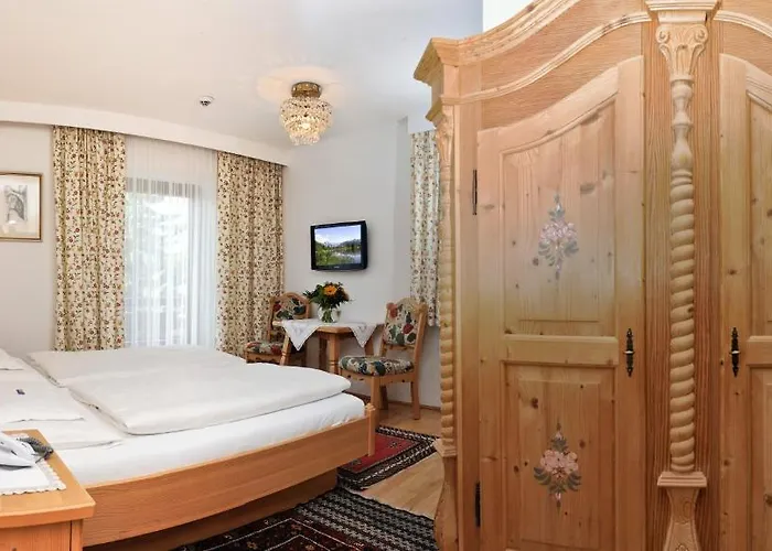 Helga Otel Seefeld in Tirol